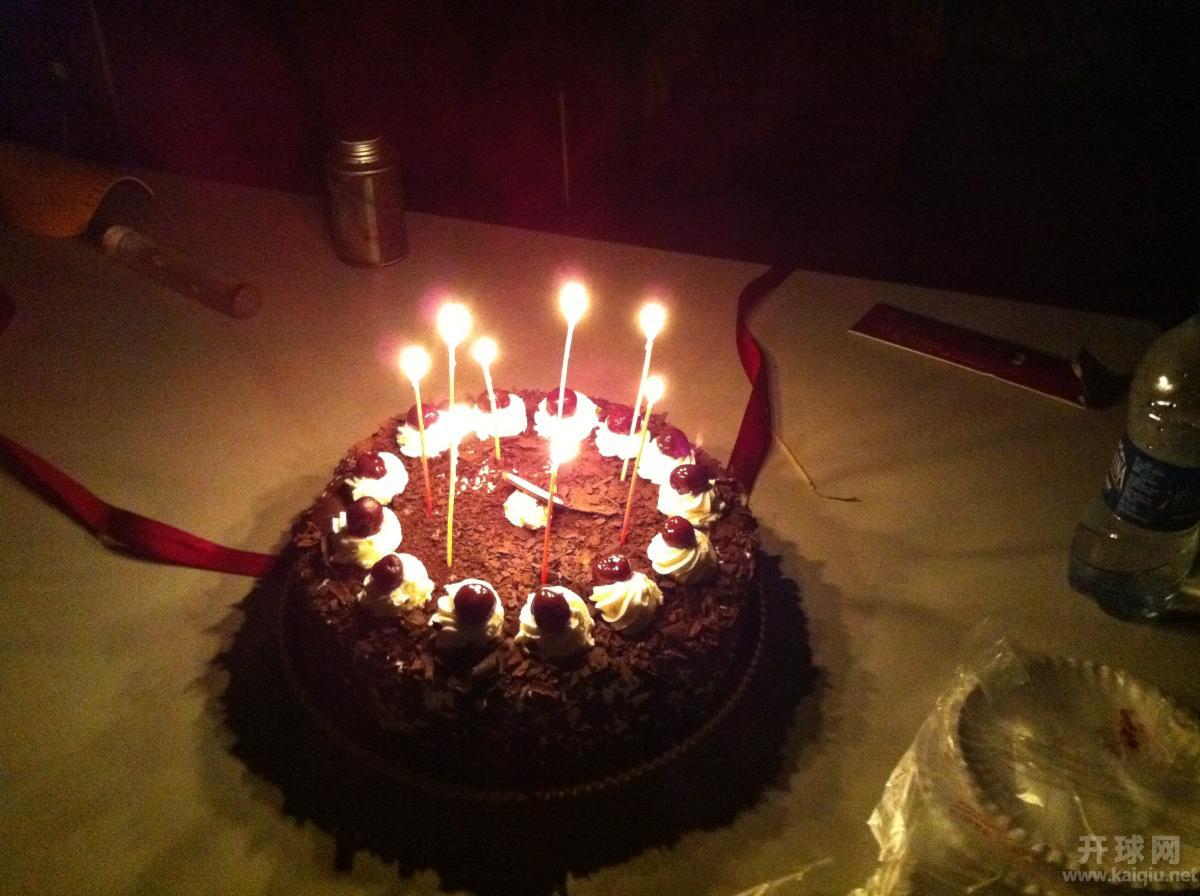 老转的生日蛋糕