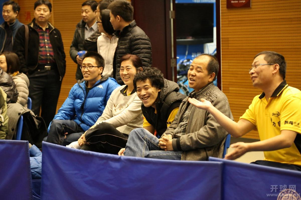 快乐的动力拉拉队