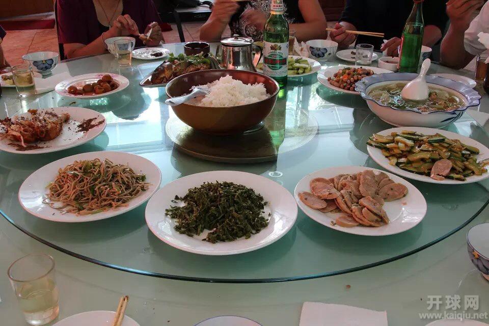 农家饭干净便宜。