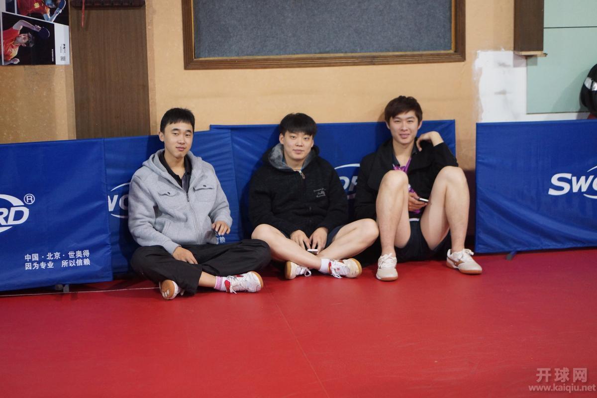 强鼎乒乓俱乐部核心帅哥团队