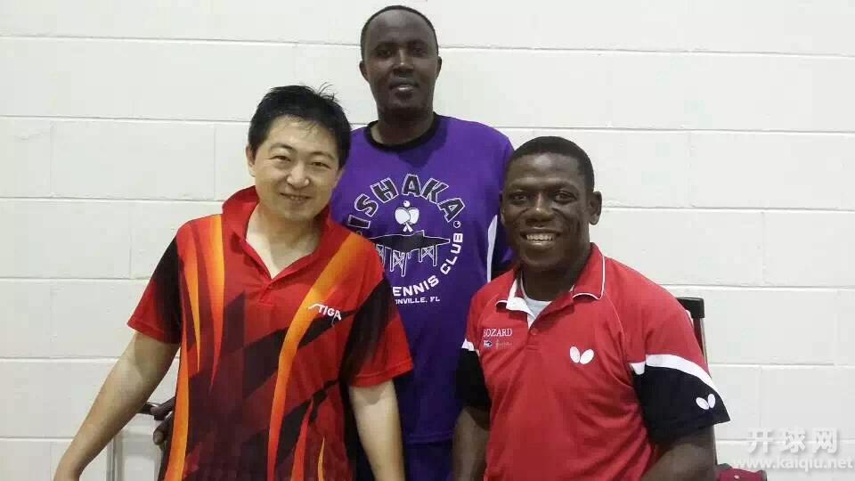 开球馆的黑人兄弟，球很好！很暴