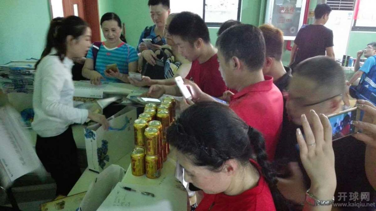 长投绿城·兰园在为球友倾情服务