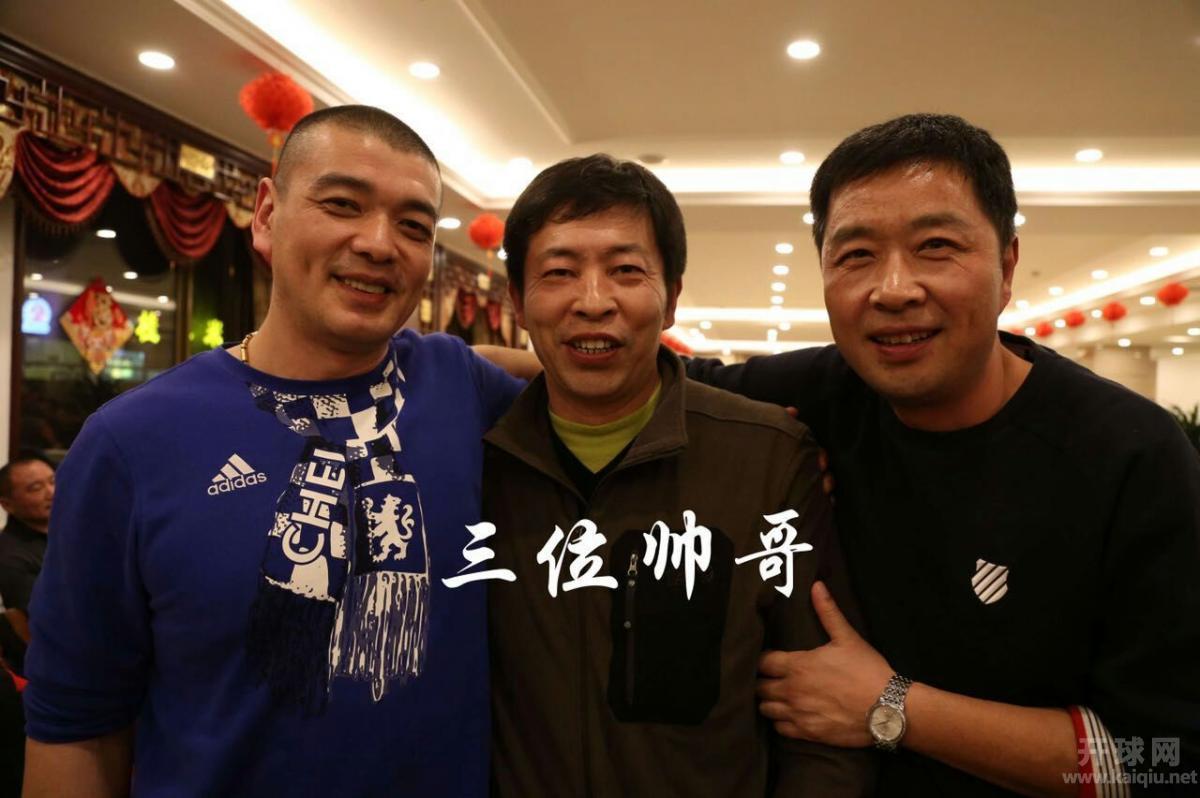 帅哥  开锅  茶  创意