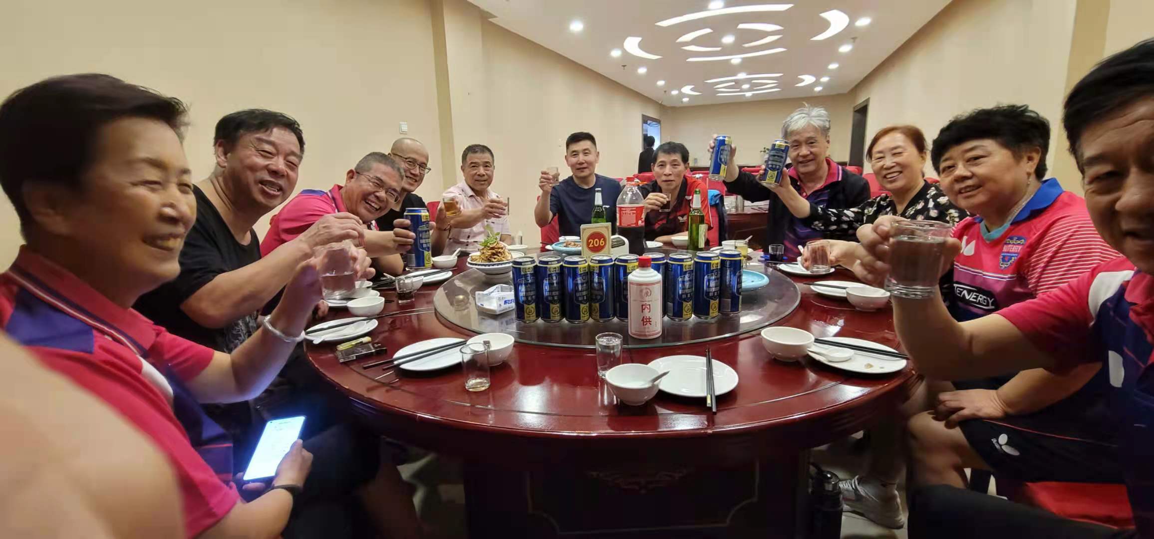 酒局乐淘淘
