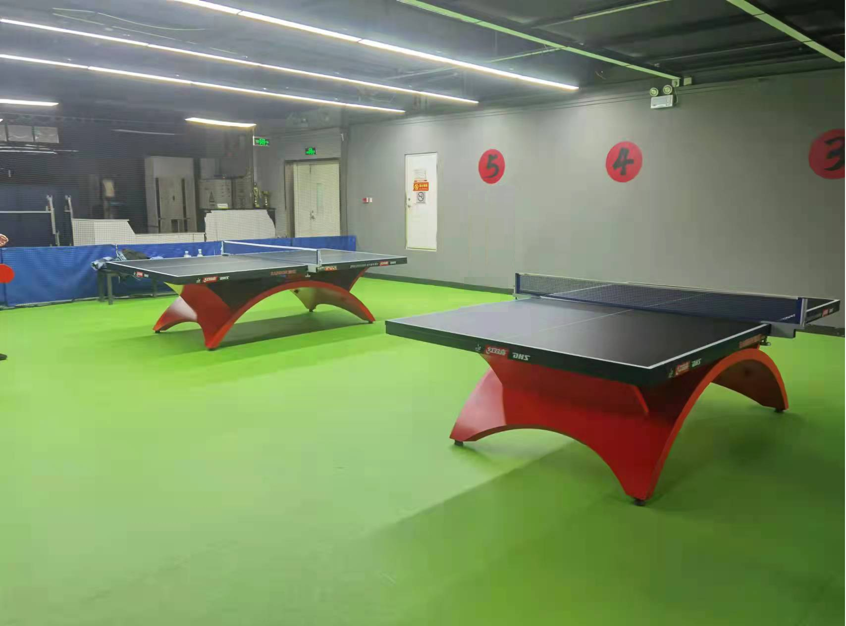 上地龙星乒乓球俱乐部